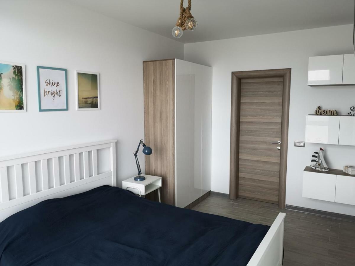 Relax Inn Apartment Năvodari Kültér fotó
